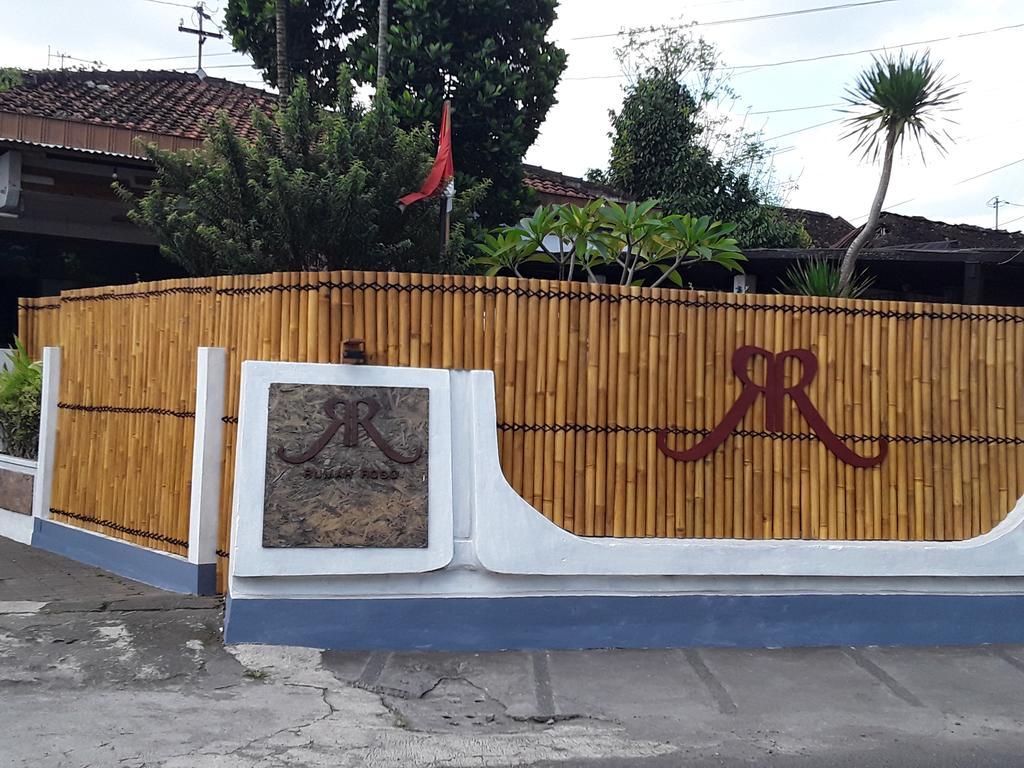 Rumah Roso Homestay Yogyakarta Exterior foto